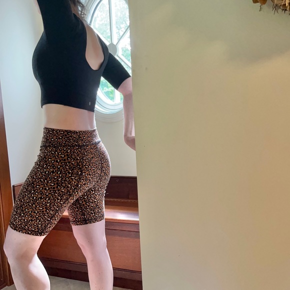 Free People Lucky Strike Zipper Fly Leopard-Print Bike Athletic Shorts Small - Picture 13 of 13